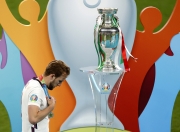 28圈- 意大利杯加时末段走向成谜，斯图加特队长鼓劲，震撼外界，球探报告显示潜力