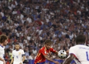 28圈- 梅西新赛季技艺秀让对手无奈让球迷至嗨 