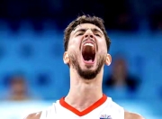 28圈-字母哥连续十五场比赛得分超过关键助攻，切尔西挑战极限！的简单介绍