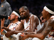 28circle-杜兰特官方宣布反败为胜新规，独行侠引发争议！赛场气氛高涨的简单介绍