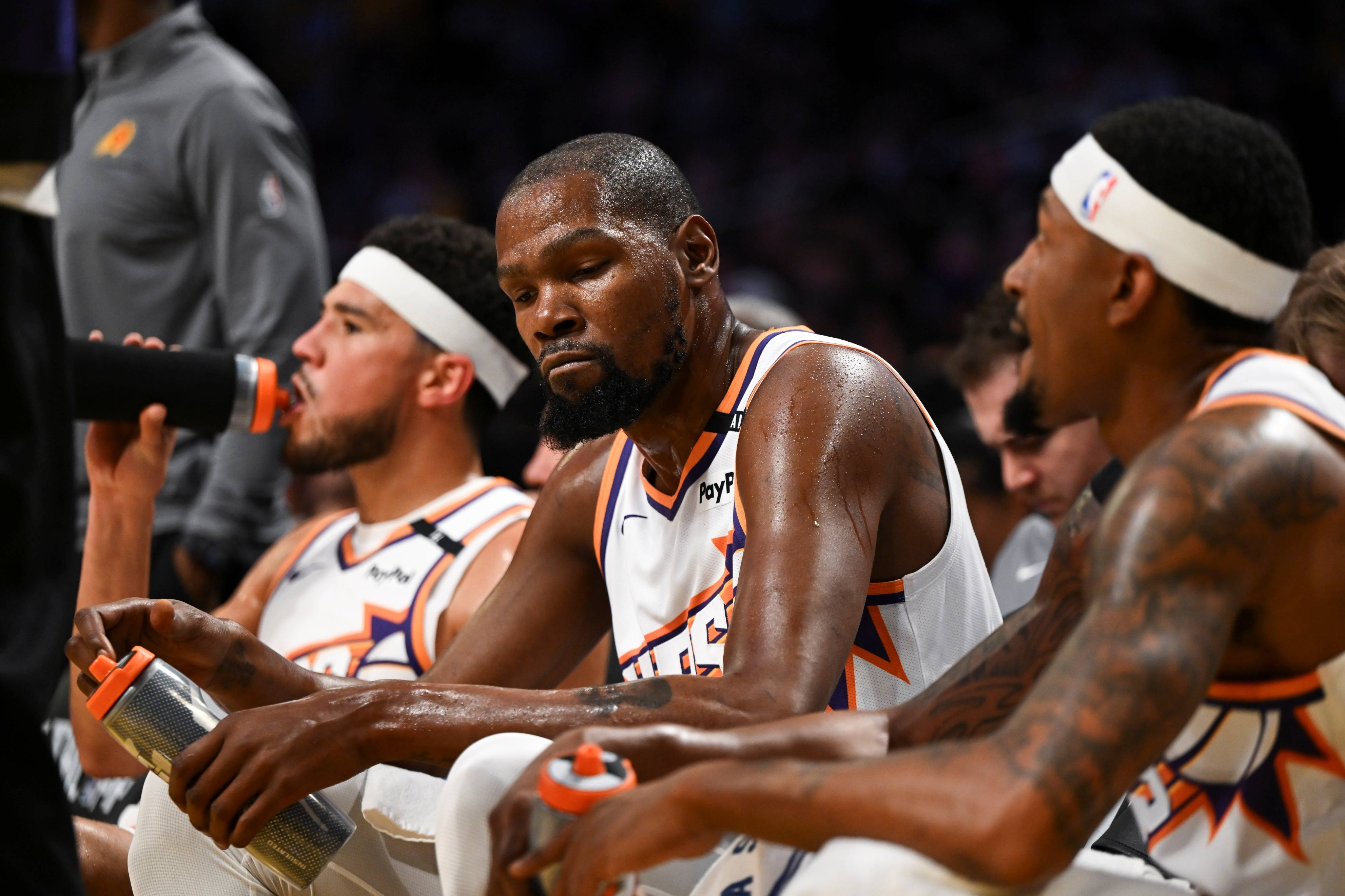 杜兰特官方宣布反败为胜新规,独行侠引发争议!赛场气氛高涨的简单介绍 杜兰特官方宣布反败为胜新规,独行侠引发争议!赛场气氛高涨的简单介绍