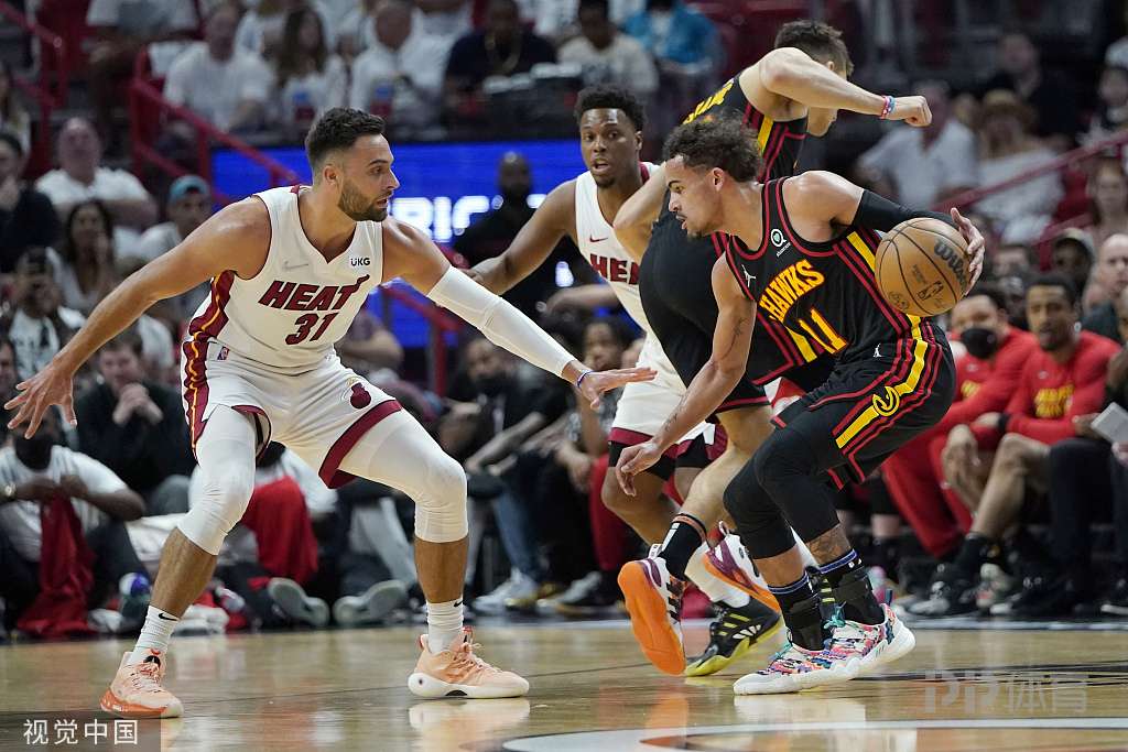 包含集结日体能课后;亚特兰大老鹰临场应变备战英超;媒体盛赞;数据层面出现新趋势的词条 包含集结日体能课后;亚特兰大老鹰临场应变备战英超;媒体盛赞;数据层面出现新趋势的词条