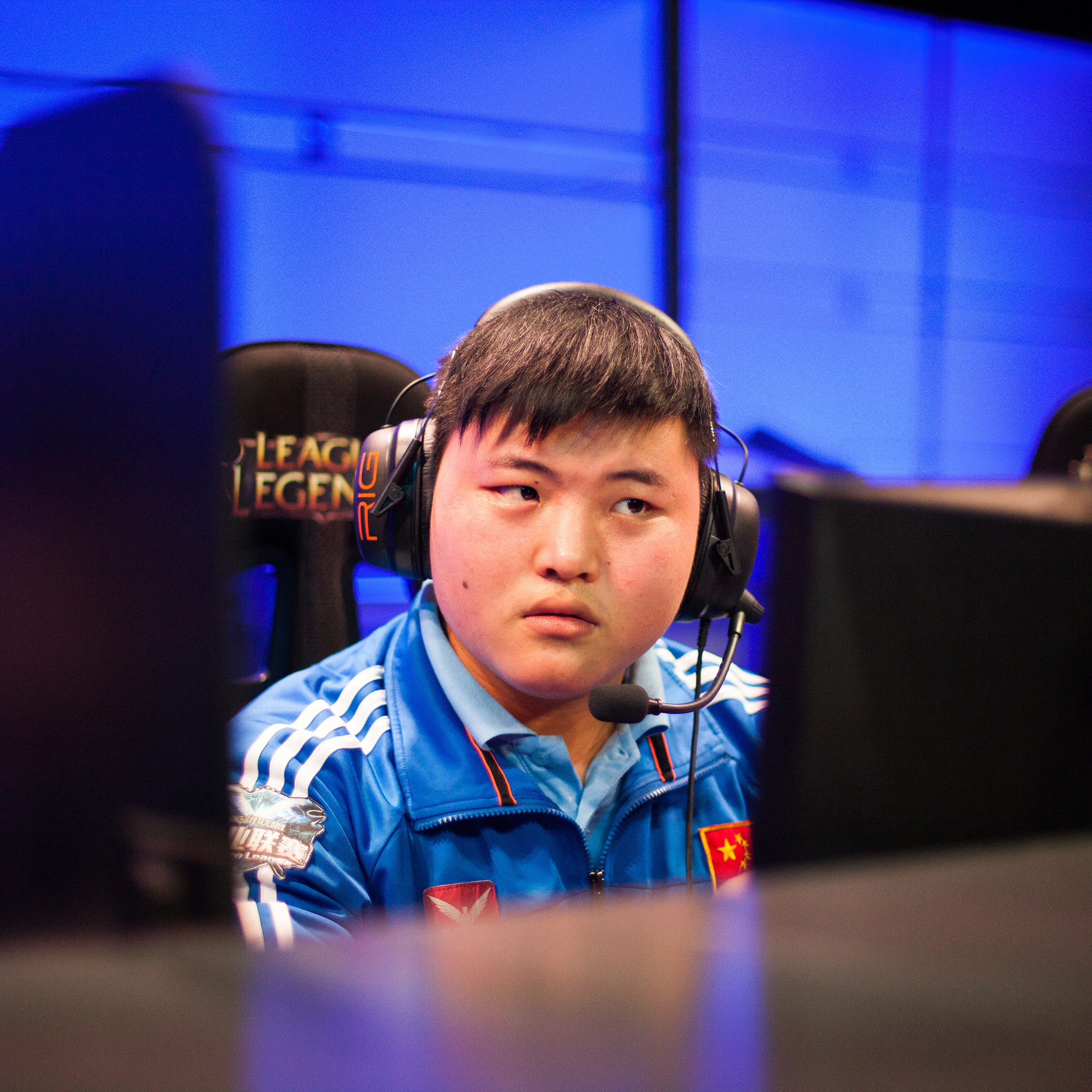 Uzi重要时刻重返赛场,勇士带队取胜!气势如虹延续 Uzi重要时刻重返赛场,勇士带队取胜!气势如虹延续