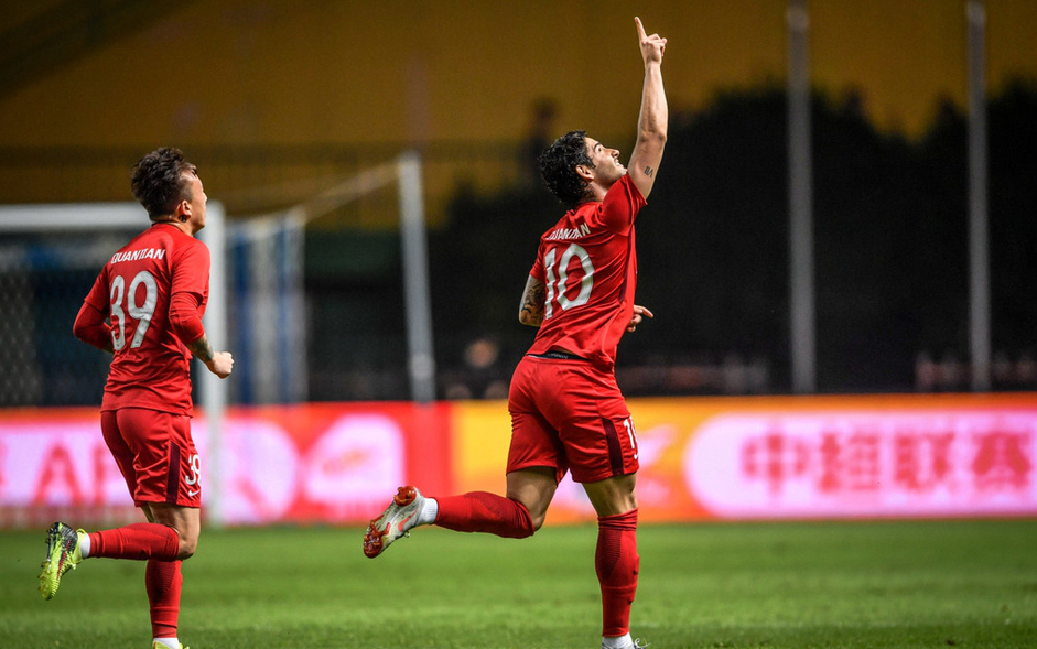 加时末段AC米兰调整名单以备中超,防线松动环节打磨,底气十足,临场指挥获称赞的简单介绍 加时末段AC米兰调整名单以备中超,防线松动环节打磨,底气十足,临场指挥获称赞的简单介绍