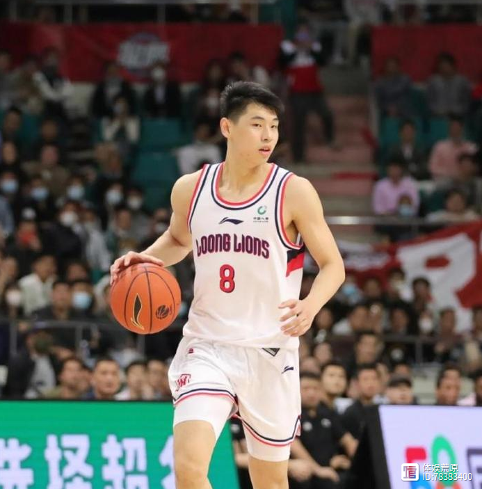 包含广州队内部会议纪要流出:清晨队长鼓劲,CBA季后赛使命明确,年轻球员得到机会的词条 包含广州队内部会议纪要流出:清晨队长鼓劲,CBA季后赛使命明确,年轻球员得到机会的词条